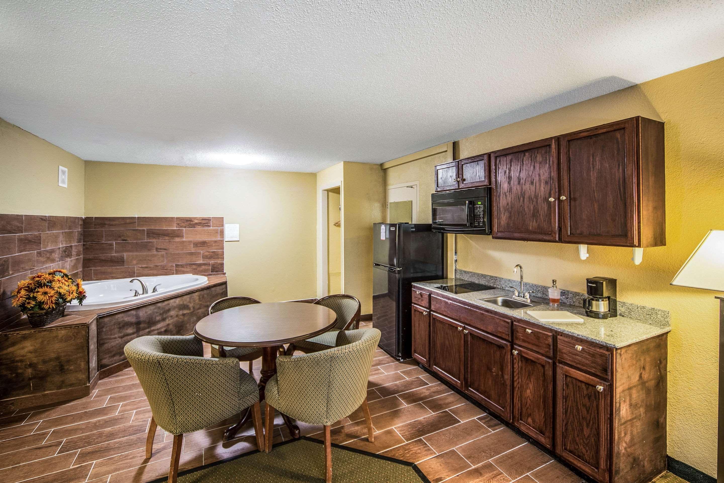 Fort Wayne Extended Stay Exterior foto